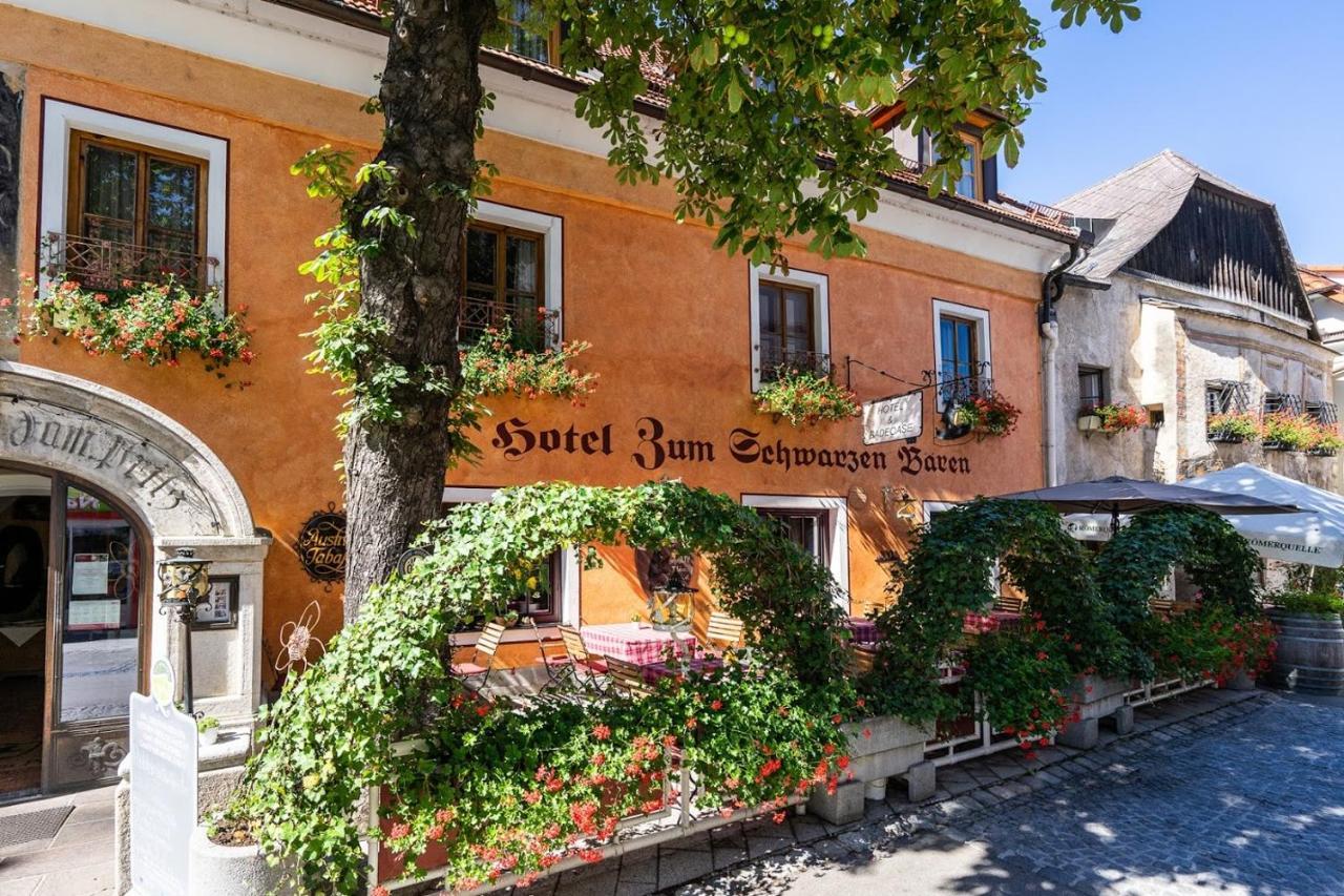 Hotel Zum Schwarzen Baeren Emmersdorf an der Donau Extérieur photo